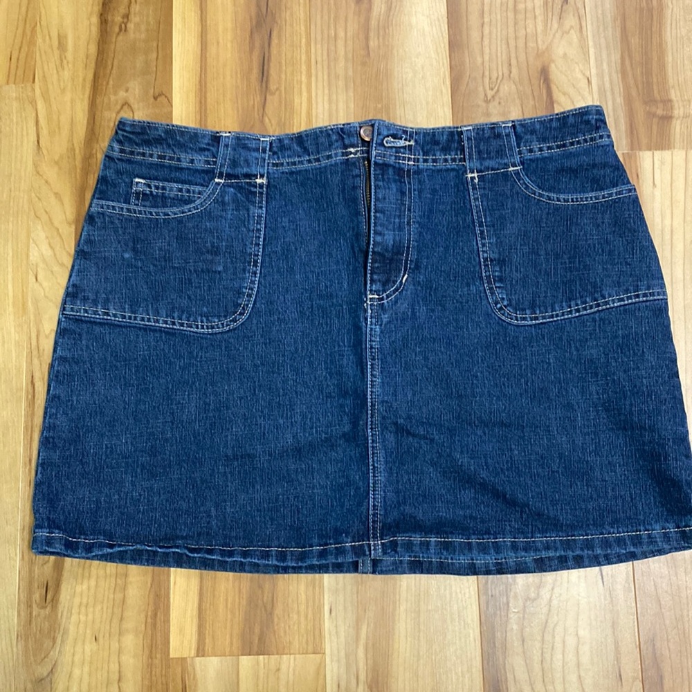 Denim skirt